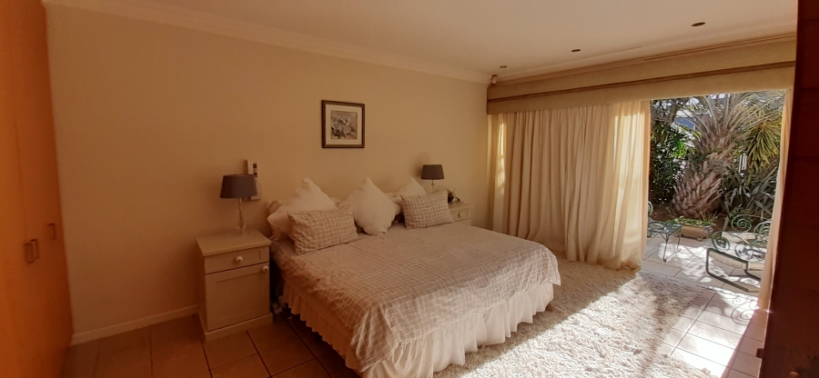 3 Bedroom Property for Sale in Upper Robberg Western Cape